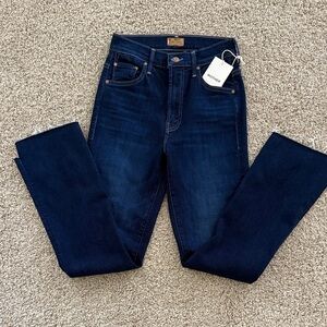 NWT Mother Insider Crop Step Fray. Size 24.